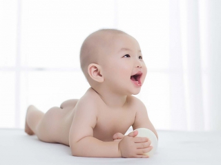 三柏：嫩透亮肤剂